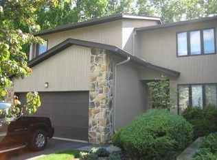 20 Woodlawn Ter, Cedar Grove, NJ 07009