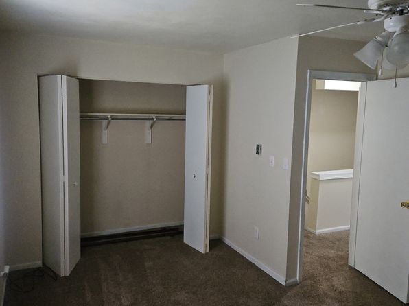 1024 Symphony St APT E, Lima, OH