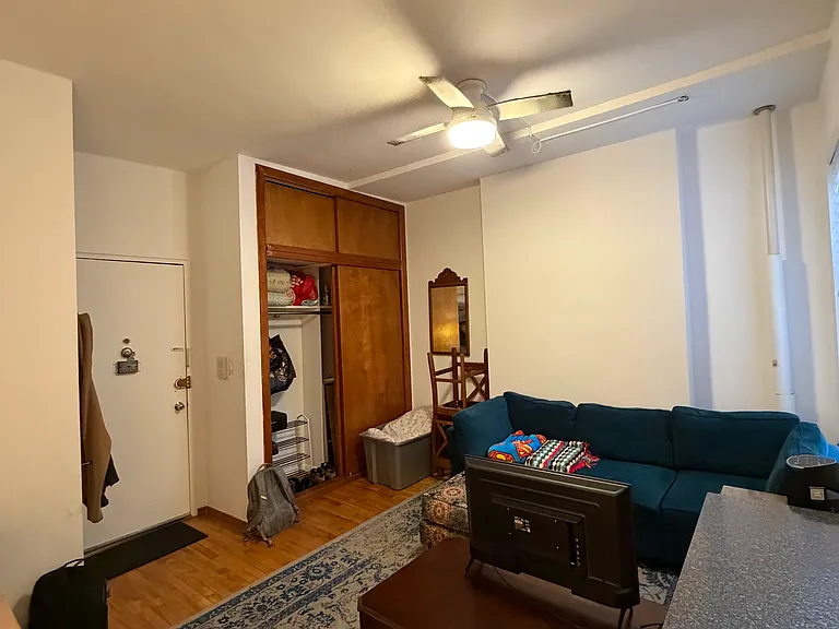 350 W 56th St #4B — Photo 2
