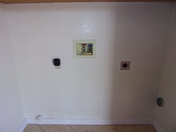 2nd image of 1941 Grande Cir APT 69