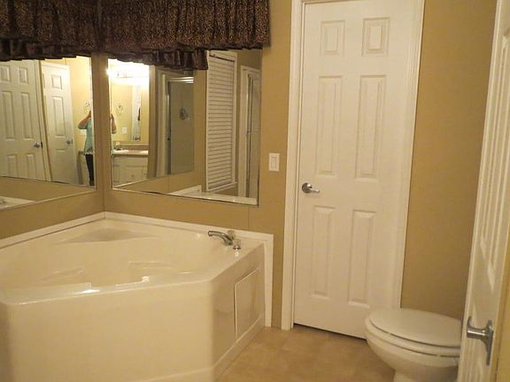 4th image of 219 Dogwood Ln