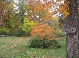 9632 Woodlawn Dr, Portage, MI