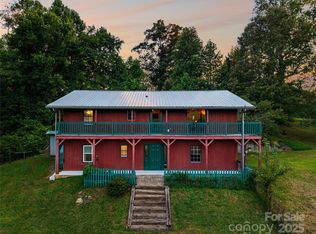 2709 Bear Creek Rd, Marshall, NC 28753