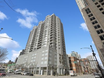 600 N Dearborn St APT 703, Chicago, IL, 60654
