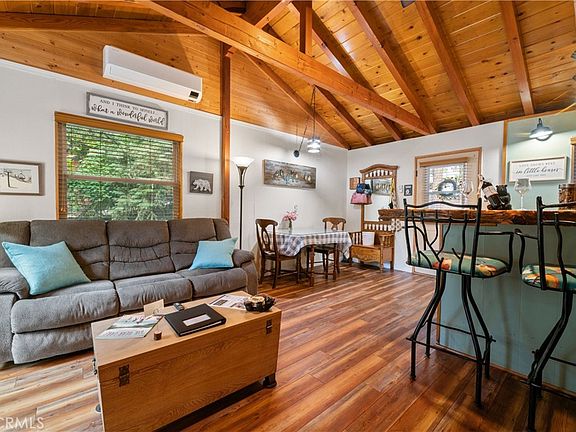 5th image of 42955 Encino Rd