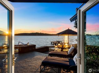 Holly Lane, Mercer Island, WA 98040