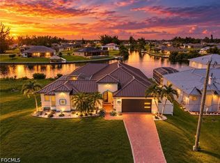 2441 NW 9th Ter, Cape Coral, FL 33993