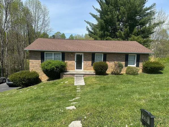 215 River Rd, Bluff City, TN 37618