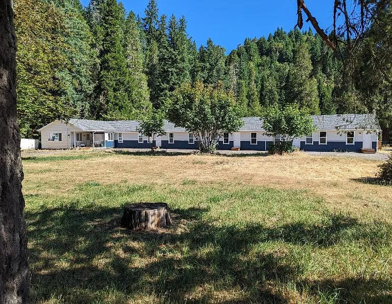 3 bed, 900 sqft, $1,150 — Photo 1