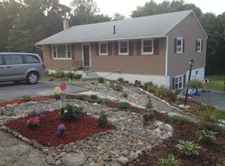 219 Hampstead St, Methuen, MA 01844
