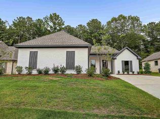 132 Woodburn Way, Pearl, MS 39208
