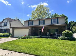 8511 Nimitz Dr, Powell, OH 43065