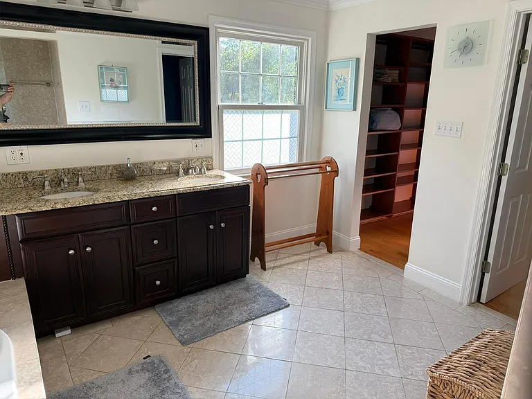 10225 Tamarack Dr — Photo 23
