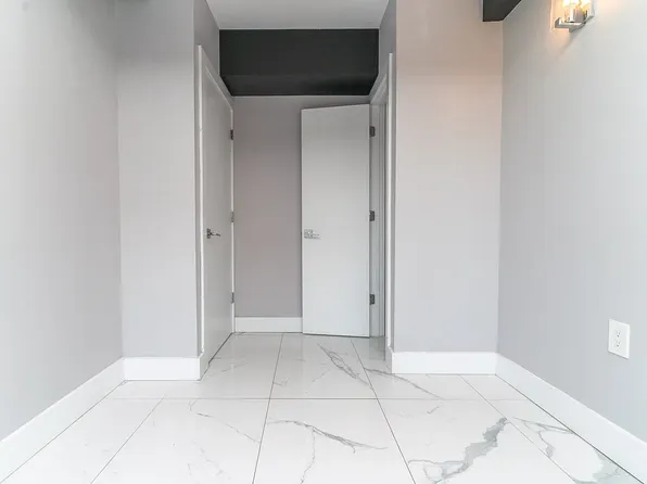 141 Utica Avenue image 6 of 9