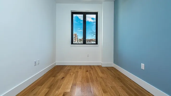 Rented by Nooklyn NYC LLC | media 32