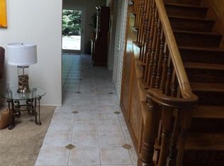 8593 Kermes Ave, Fair Oaks, CA 95628