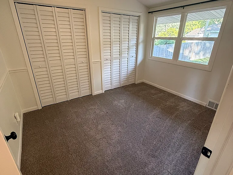 2126 Kessler Cir — Photo 9