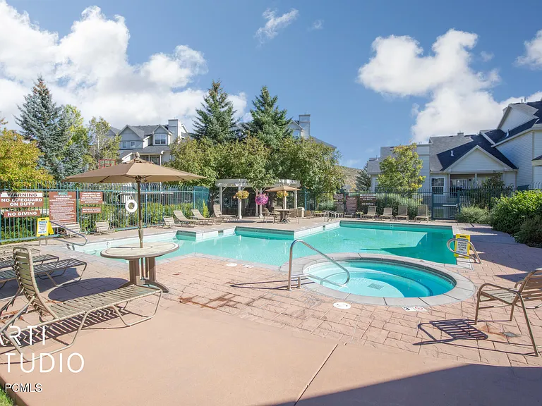 900 Bitner Rd #B16 — Photo 17
