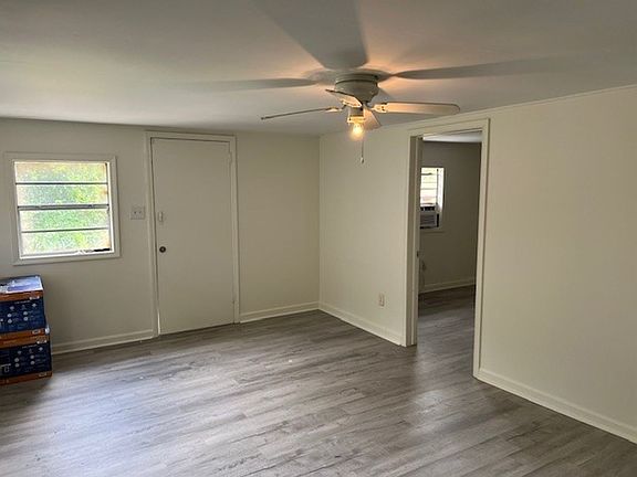 2nd image of 1628 1/2 Bryant Ct
