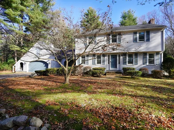 158 Chestnut St, Foxboro, MA 02035