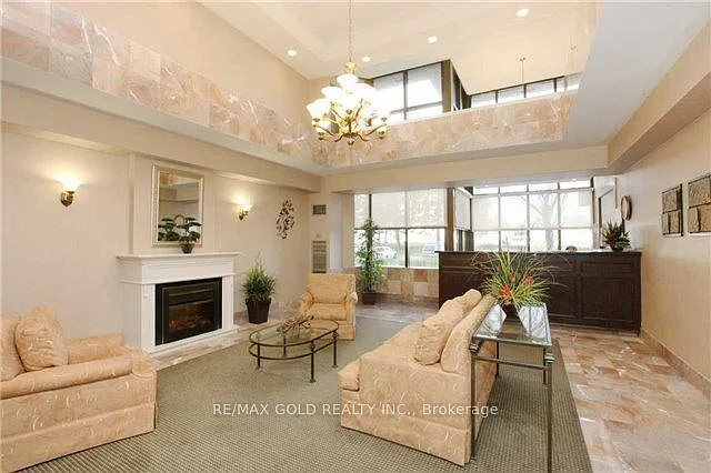 3 bed, $2,600 — Photo 4