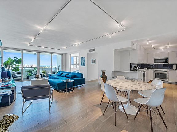 4th image of 11 Island Ave APT 1904