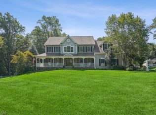 103 Cooper Ln, Chester, NJ 07930