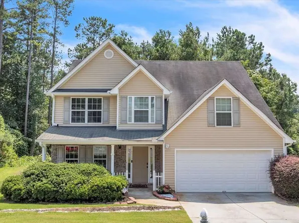 4439 Flat Stone Dr, Snellville, GA 30039
