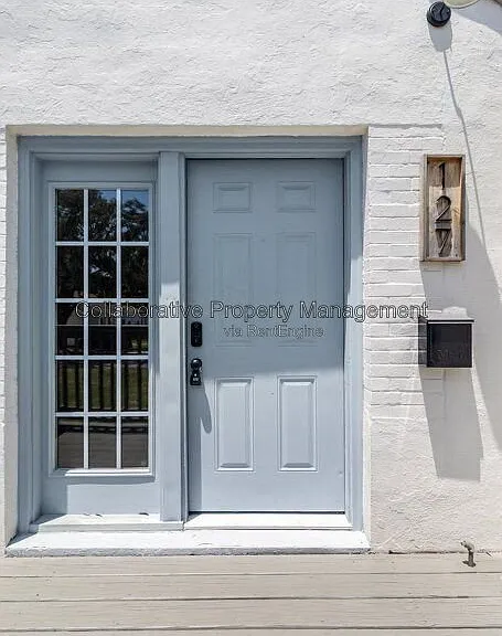 127 Hibiscus Ave — Photo 2