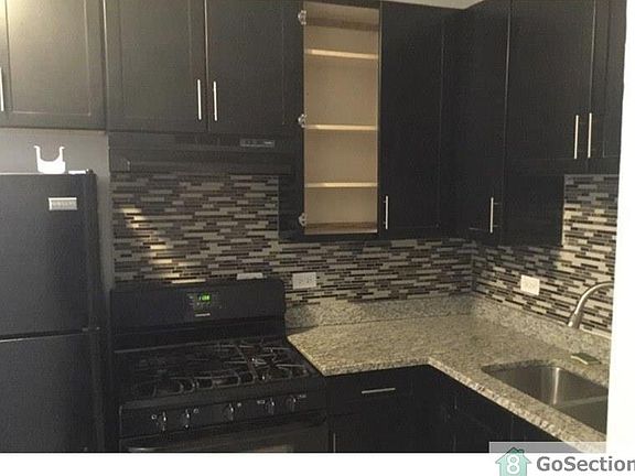4th image of 8054 S Drexel Ave #2