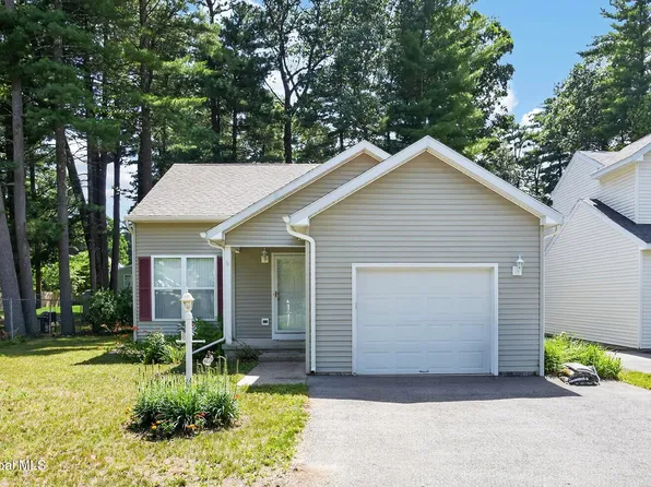24 Skylark Drive, Ballston Spa, NY 12020