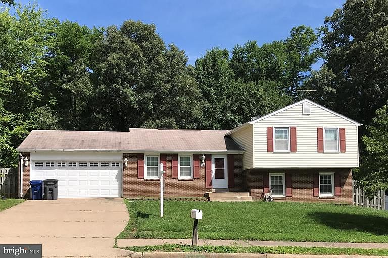1st image of 7941 Freehollow Dr