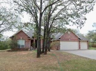 5800 Cardinal Ln, Norman, OK 73026