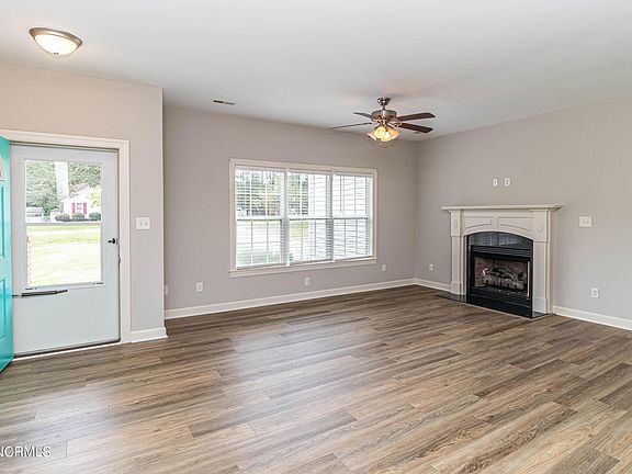 4th image of 106 Foxwood Place