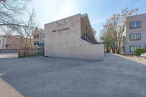 2302 Leon St #1 Photo 1