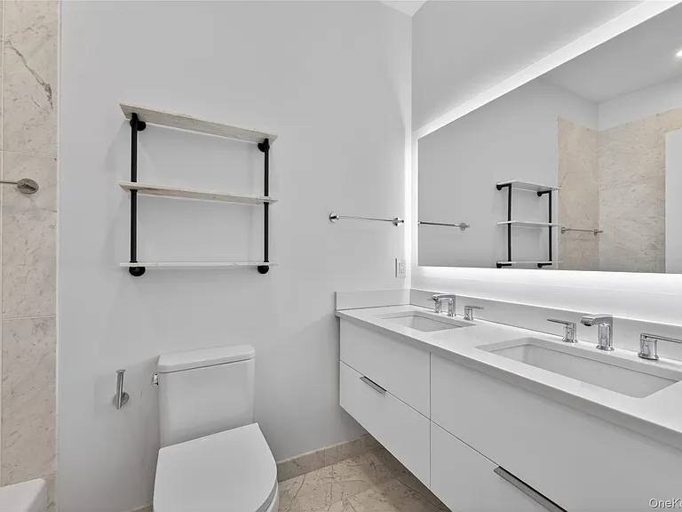 108 South St #E — Photo 13