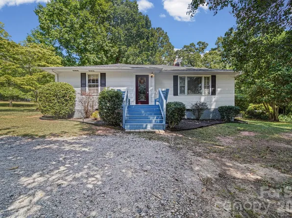 823 Great Falls Hwy, Chester, SC 29706