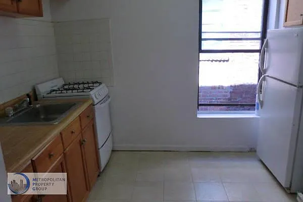 Rented by Metropolitan Property Group | media 20