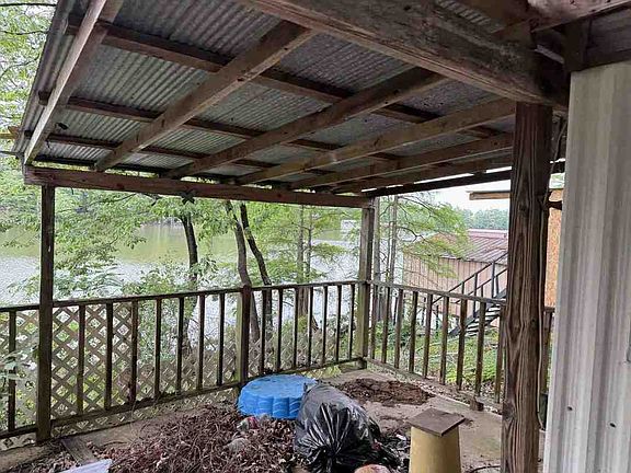 5th image of 294 Puckett Bend Rd