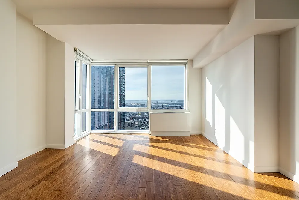 66 Rockwell Place — Photo 3