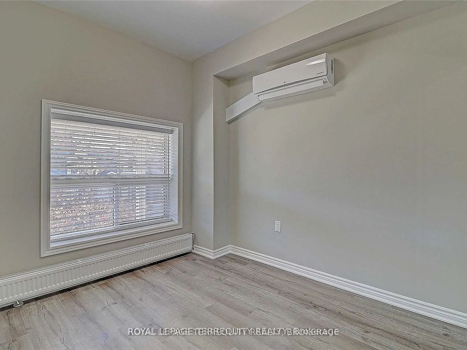 2 bed, $2,300 — Photo 3