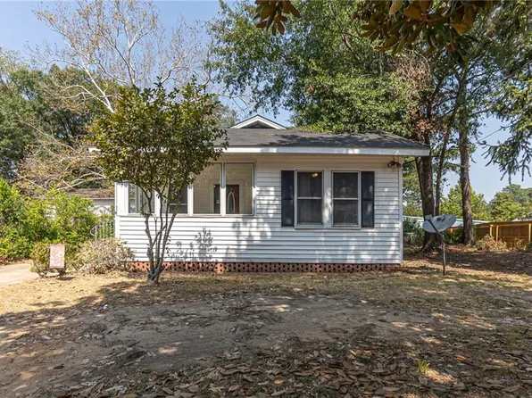 1707 Gibbons St, Pineville, LA 71360