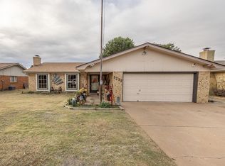 3237 93rd St, Lubbock, TX 79423