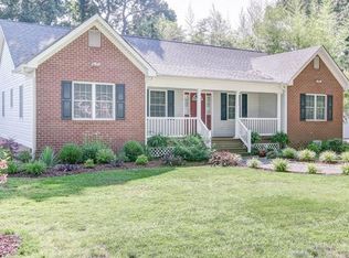 519 Boroughbridge Rd, Richmond, VA 23225