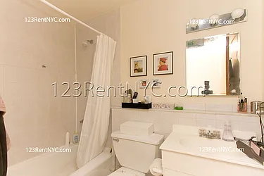 Rented by 123RentNYC.com