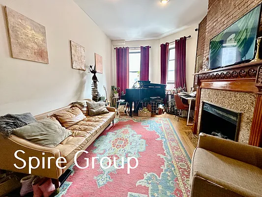 Rented by Spire Group | media 4