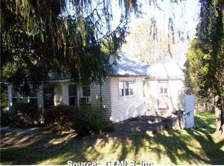 228 S Windham Rd, Willimantic, CT 06226
