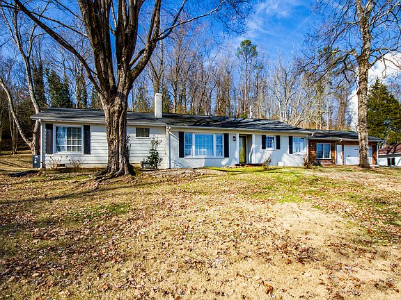 2nd image of 1223 Dogwood Dr