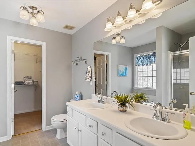 5414 Whisperwood Dr — Photo 13