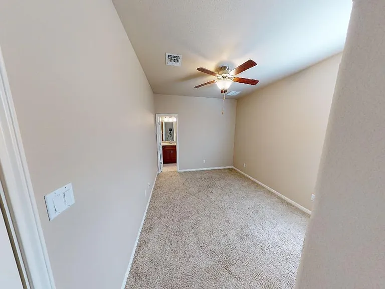 5705 Lipan Apache Bnd — Photo 32